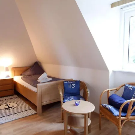 Fewo-2-og-rechts Guest house *