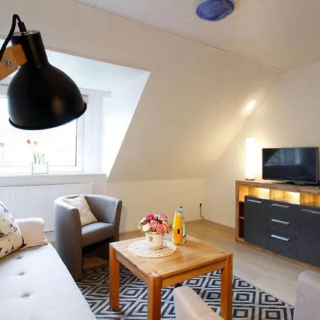 Fewo-2-og-rechts Апартаменты *